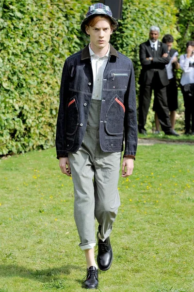 Look 42